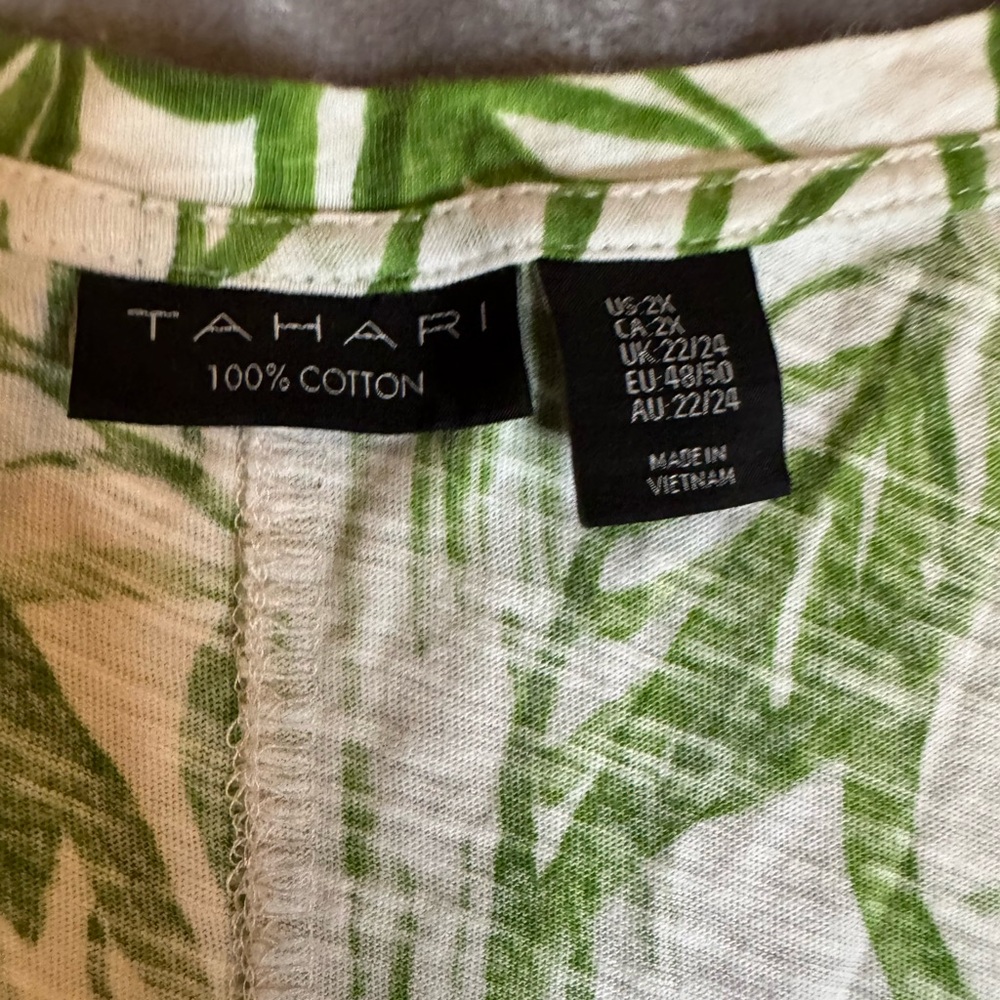 Tahari 2X Green Botanical Cotton Top Plus Size Lightweight Blouse